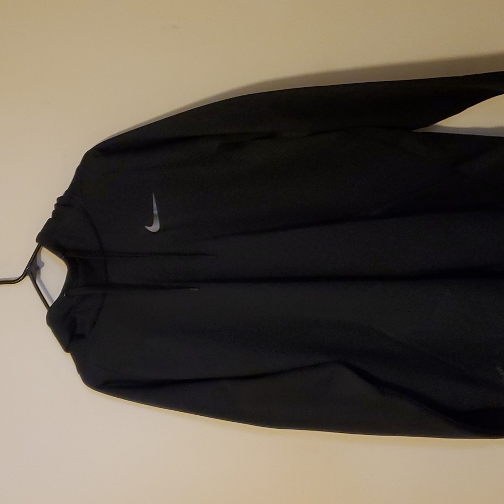 Nike Therma sweat suit. Hoodie and pants. Black size 2xxl.
